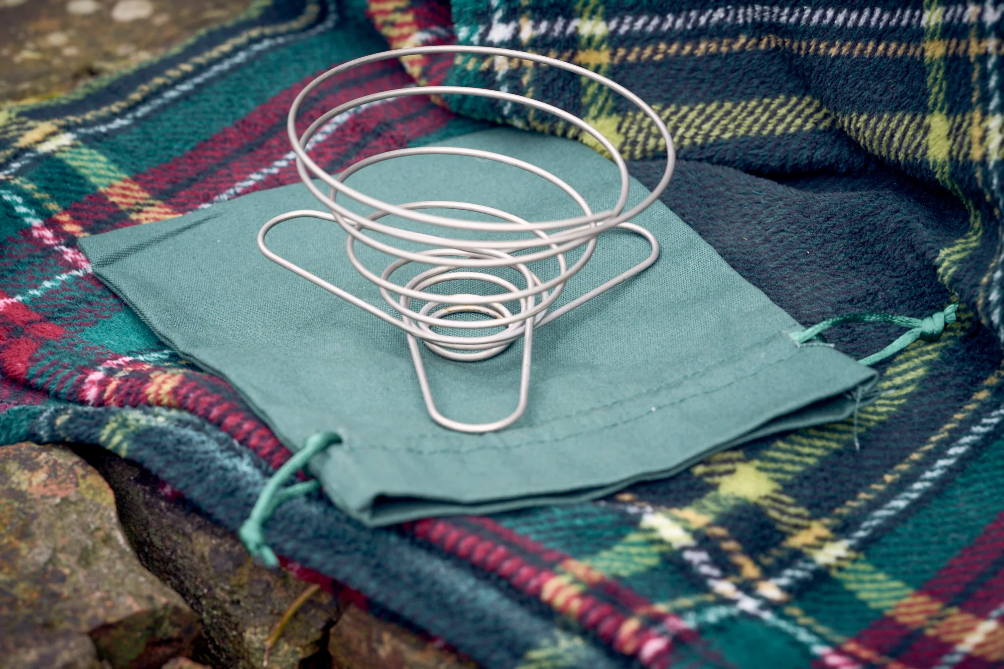 Collapsible Portable Wire Coffee Dripper - Image 3